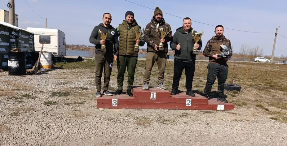 Locul 1 la competiție